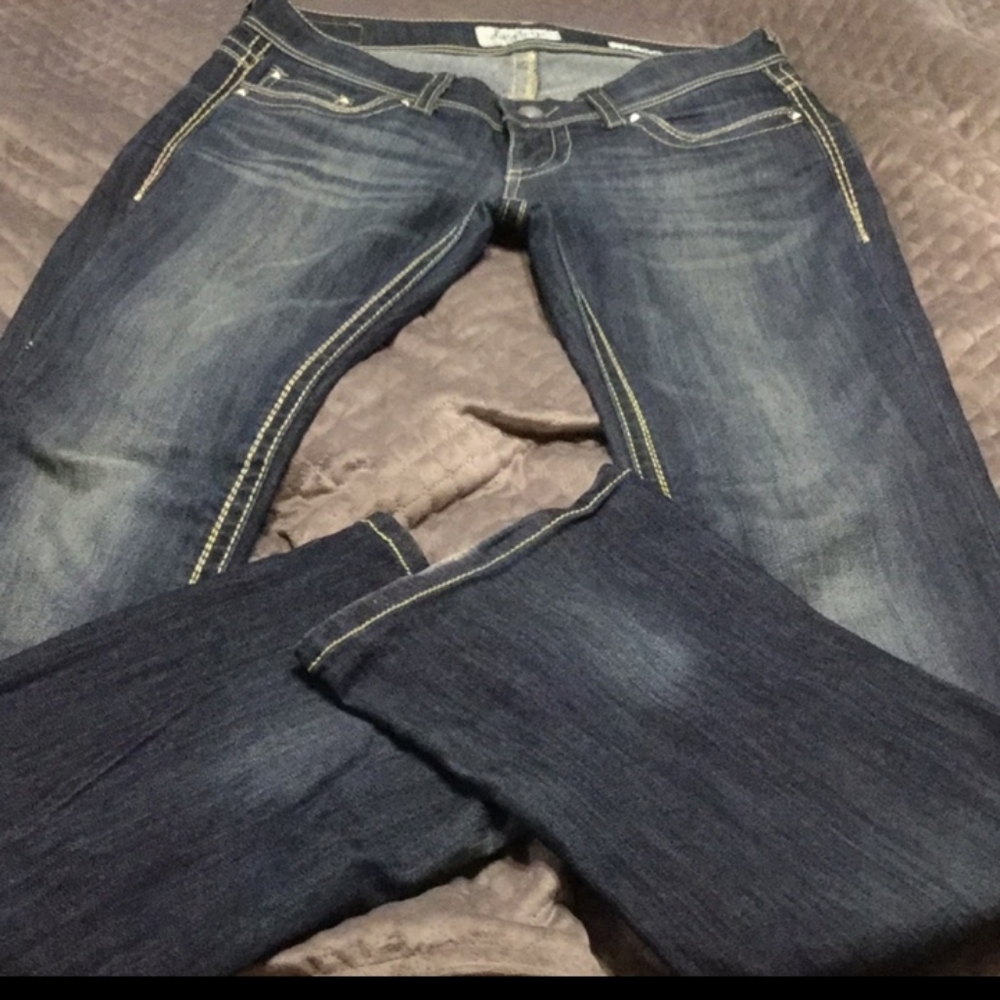 Daytrip bootcut jeans 29 inch waist 37 inch inseam